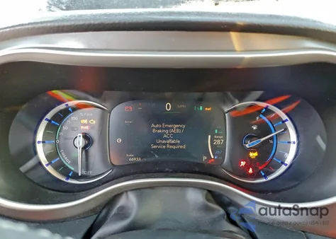 2023 Chrysler Pacifica Hybrid Touring L z USA, uszkodzony, nr VIN 2C4RC1L78PR562466